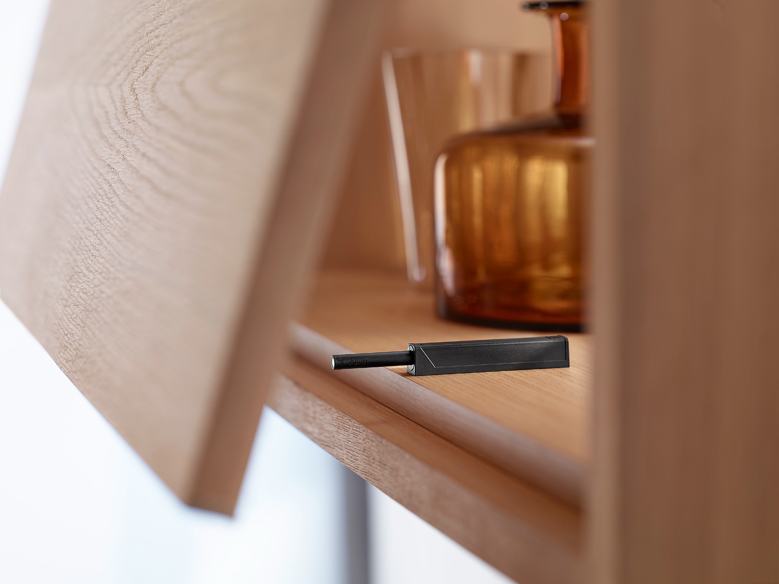 Base de RECTA para TIP ON, para puertas