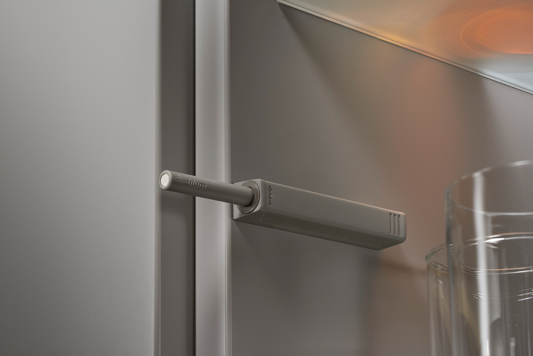 Base de RECTA para TIP ON, para puertas