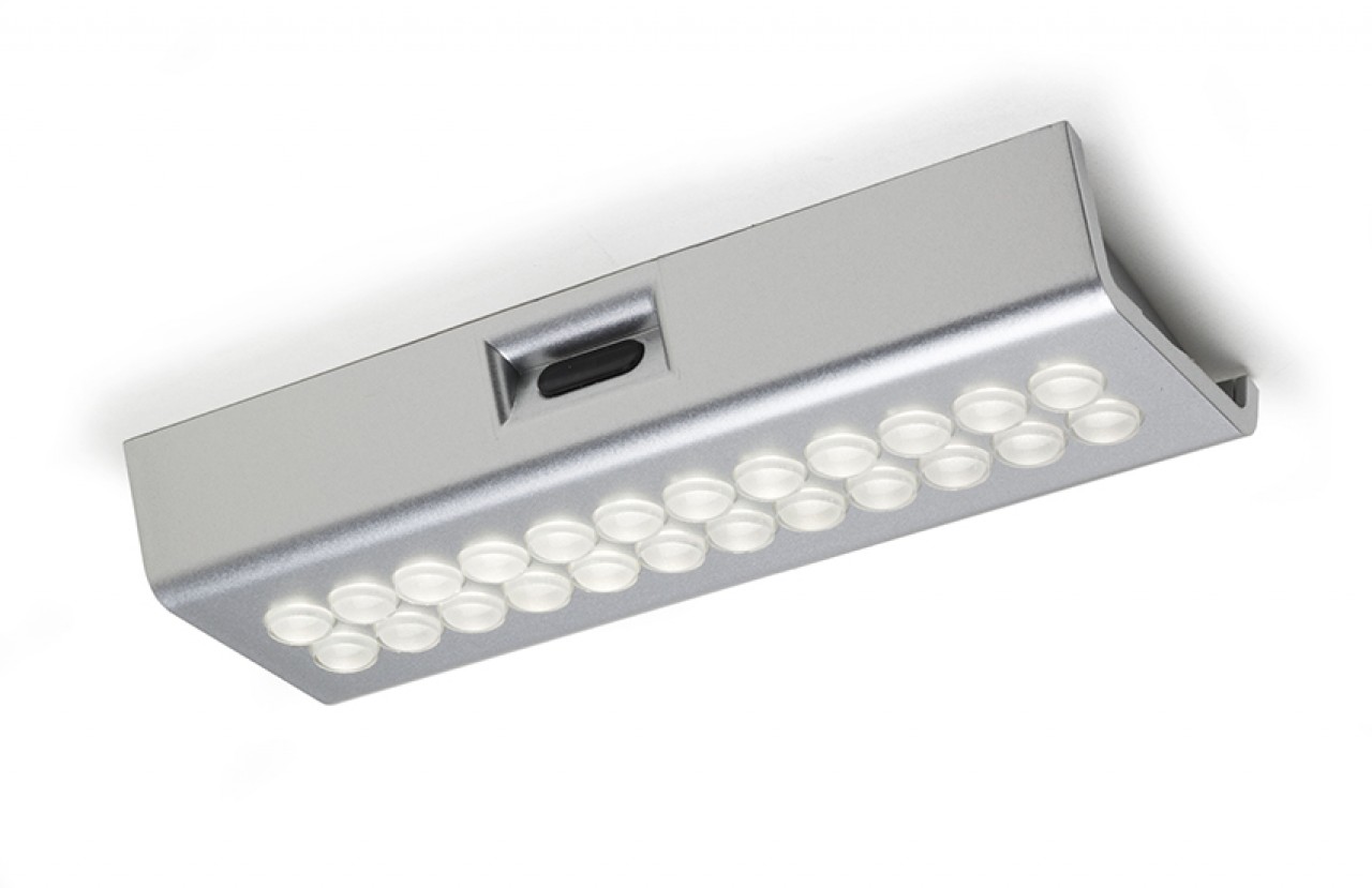 Lámpara para gabinetes altos York de luz natural | M12