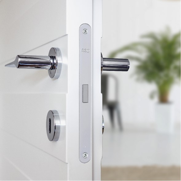 Una gran opción para elegir la cerradura de tu puerta de madera.